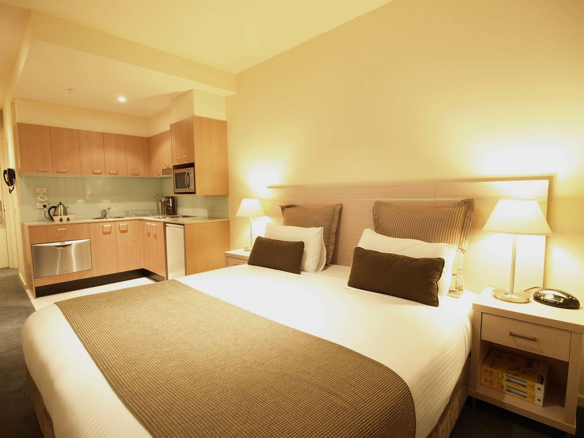 Oaks Melbourne On Lonsdale Suites Exterior foto